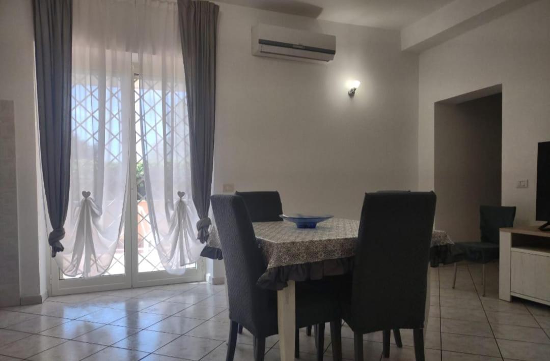 Apartmán Lizzies Hus Fiumicino Exteriér fotografie